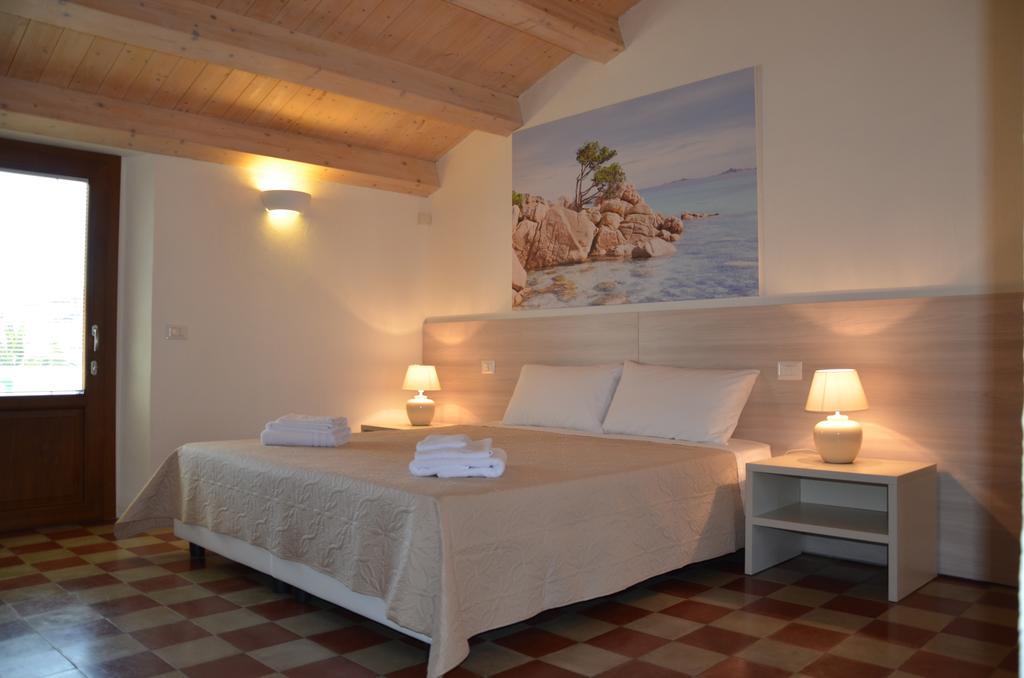 Affittacamere Il Vicoletto Olbia Exterior photo